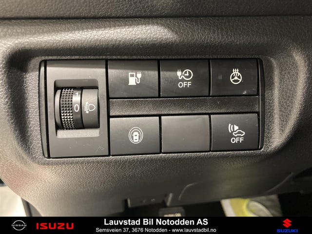 2021 NISSAN LEAF - 14