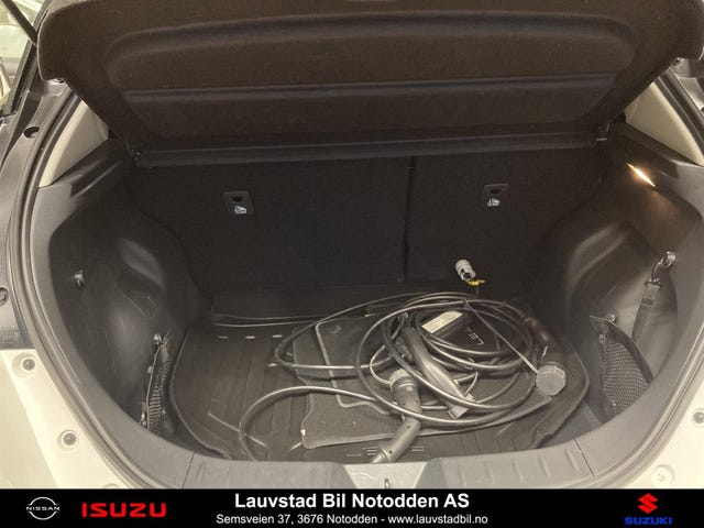 2021 NISSAN LEAF - 17