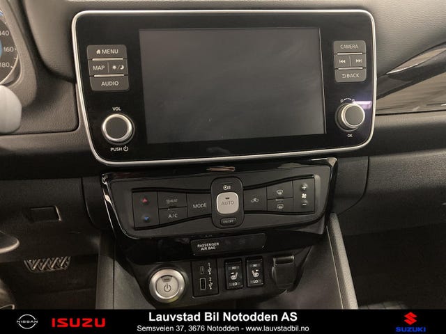 2021 NISSAN LEAF - 10