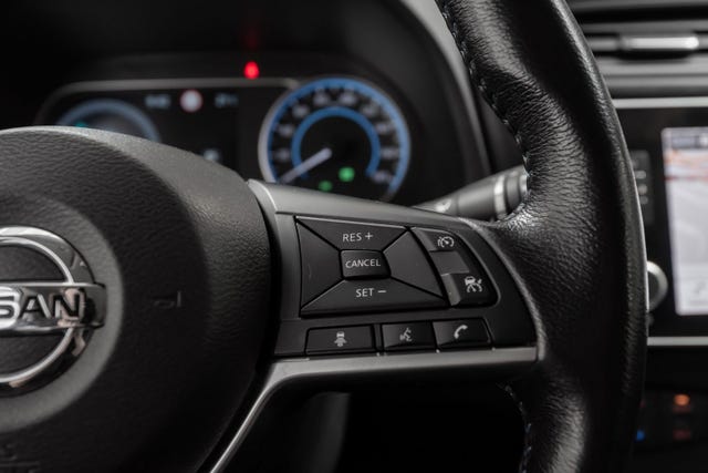2021 NISSAN LEAF - 15