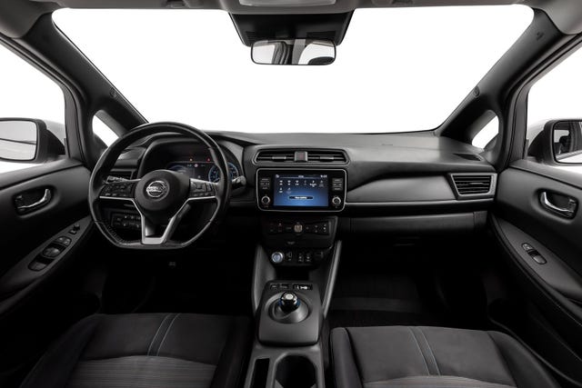 2021 NISSAN LEAF - 13