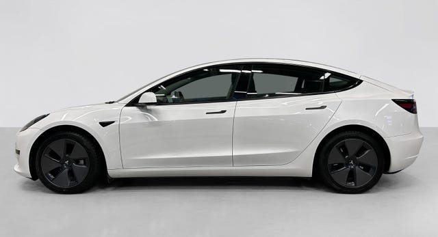 2021 TESLA MODEL 3 - 11