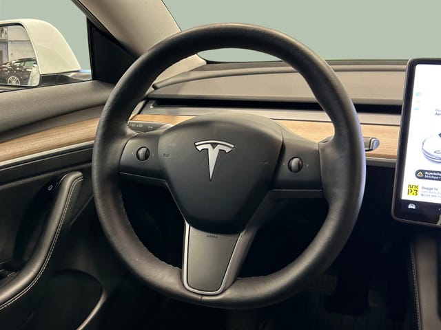 2021 TESLA MODEL 3 - 22