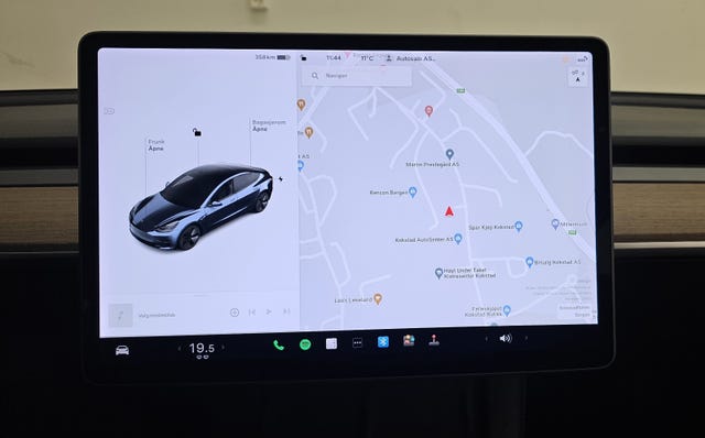 2021 TESLA MODEL 3 - 17