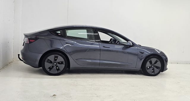 5YJ3E7EB9MF830999 2021 TESLA MODEL 3-3