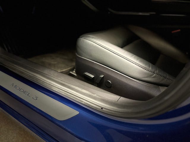 2019 TESLA MODEL 3 - 12