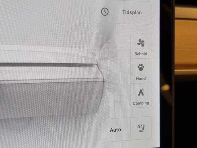2019 TESLA MODEL 3 - 24