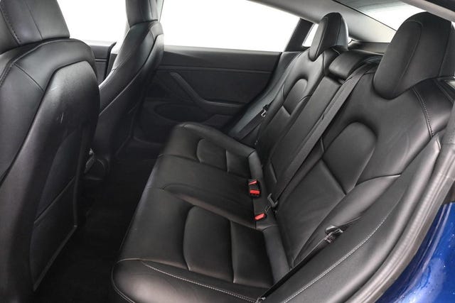 2019 TESLA MODEL 3 - 11