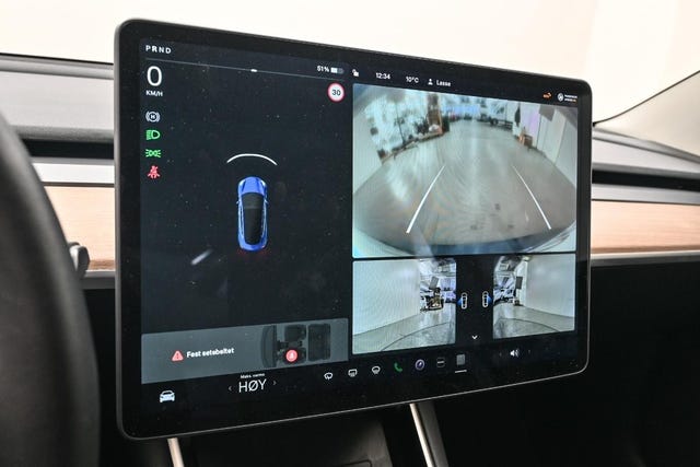 2019 TESLA MODEL 3 - 17