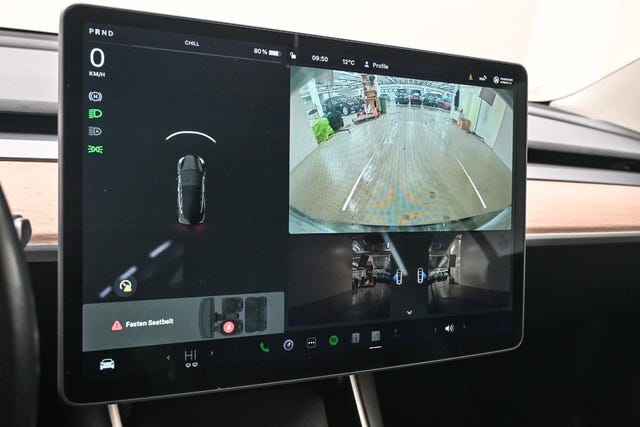 2019 TESLA MODEL 3 - 25