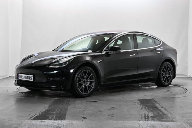 5YJ3E7EB9KF234420 2019 TESLA MODEL 3-2