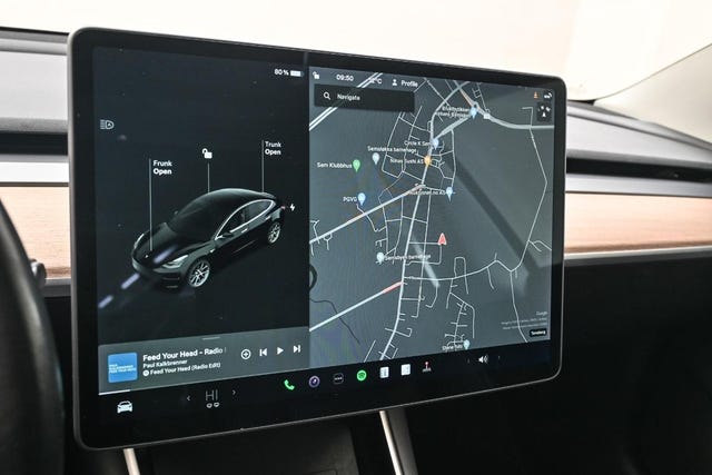 2019 TESLA MODEL 3 - 23