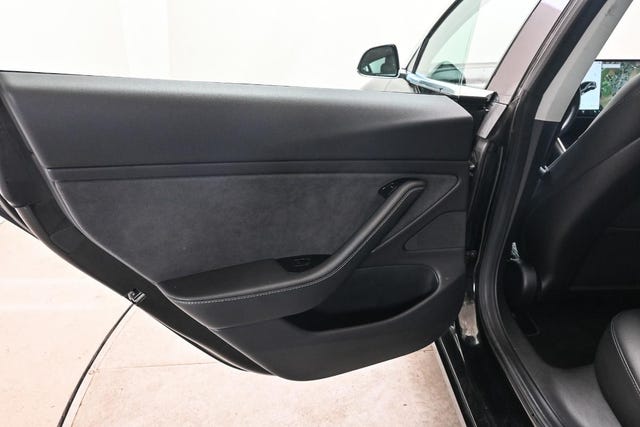 2019 TESLA MODEL 3 - 13