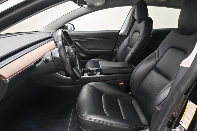 2019 TESLA MODEL 3 - 11