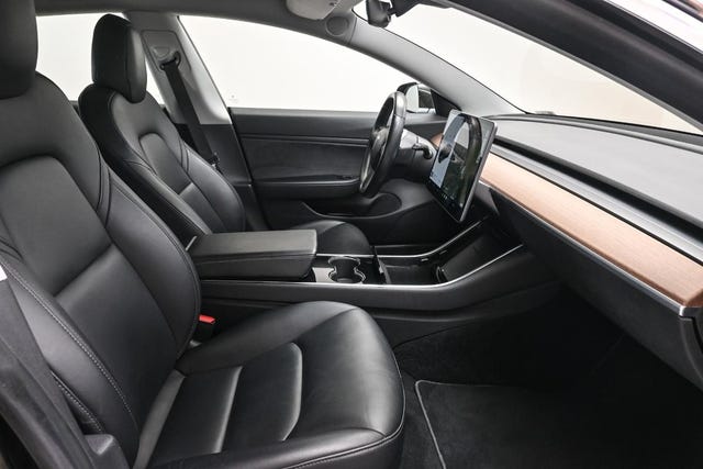 2019 TESLA MODEL 3 - 20