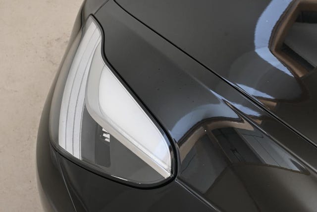 2019 TESLA MODEL 3 - 34
