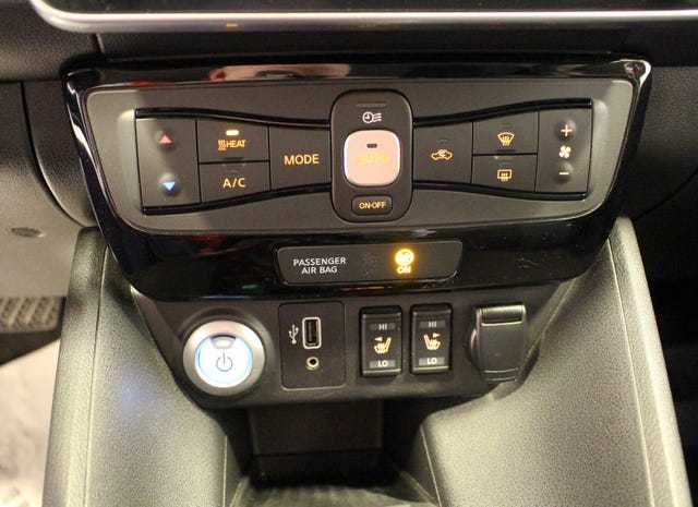 2021 NISSAN LEAF - 20