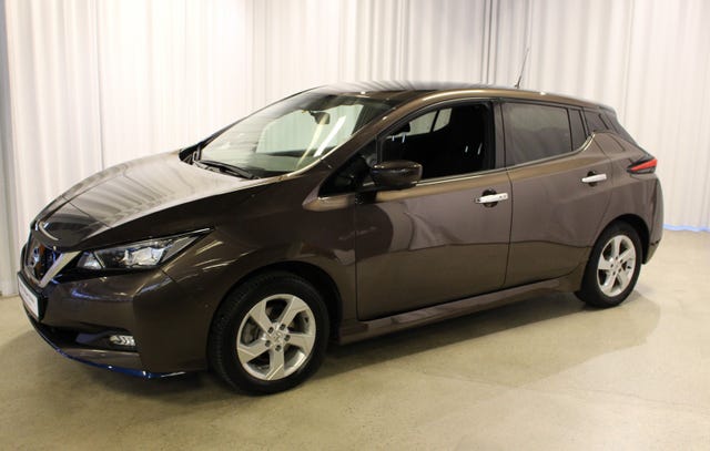SJNFAAZE1U0111962 2021 NISSAN LEAF-2