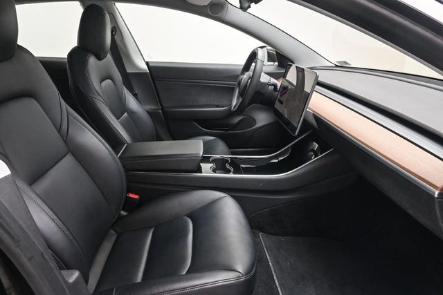 2019 TESLA MODEL 3 - 20