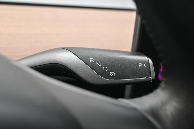 2019 TESLA MODEL 3 - 31