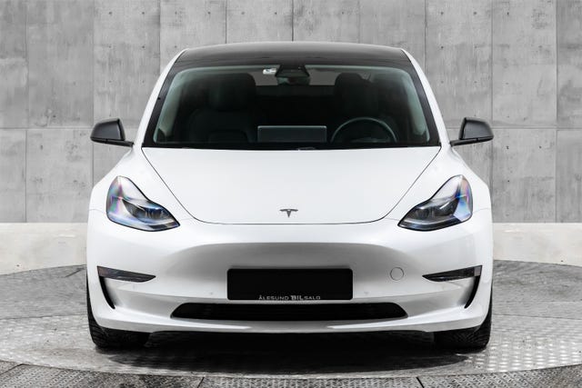 5YJ3E7EB7MF944340 2021 TESLA MODEL 3-2