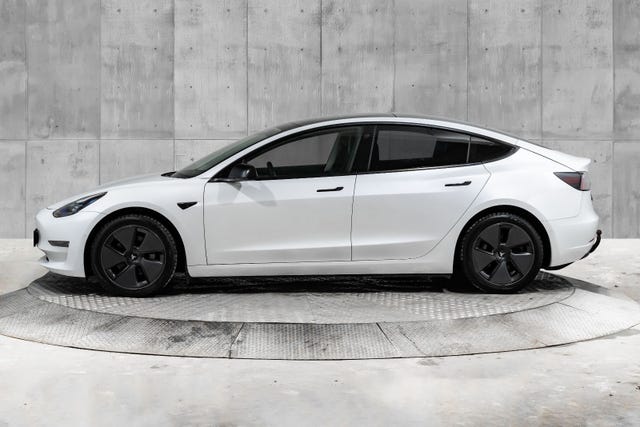 5YJ3E7EB7MF944340 2021 TESLA MODEL 3-4