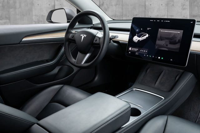 2021 TESLA MODEL 3 - 12