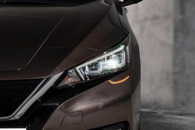 SJNFAAZE1U0105809 2021 NISSAN LEAF-2