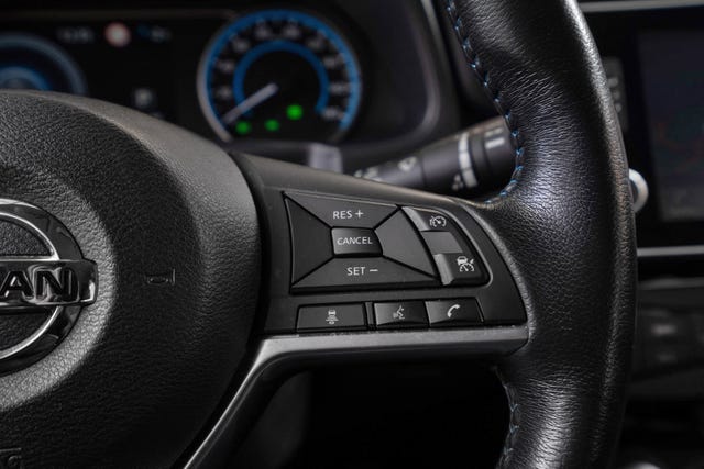 2021 NISSAN LEAF - 15