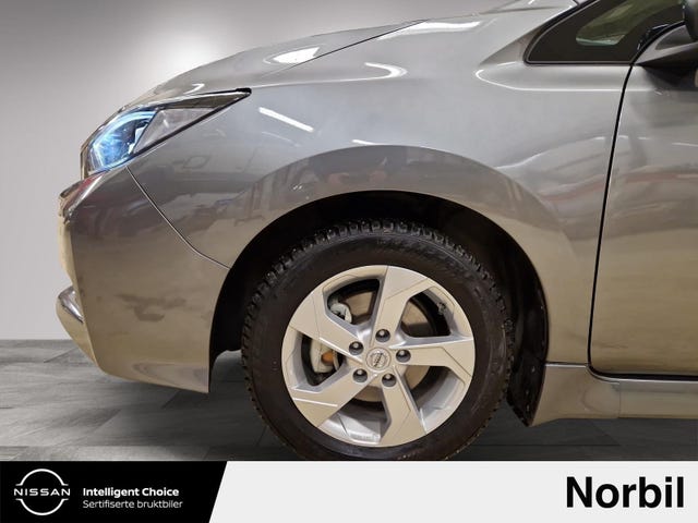 2021 NISSAN LEAF - 9