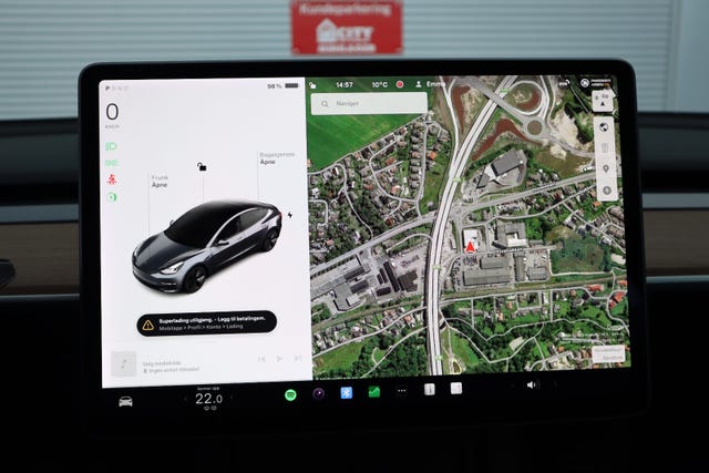 2021 TESLA MODEL 3 - 11