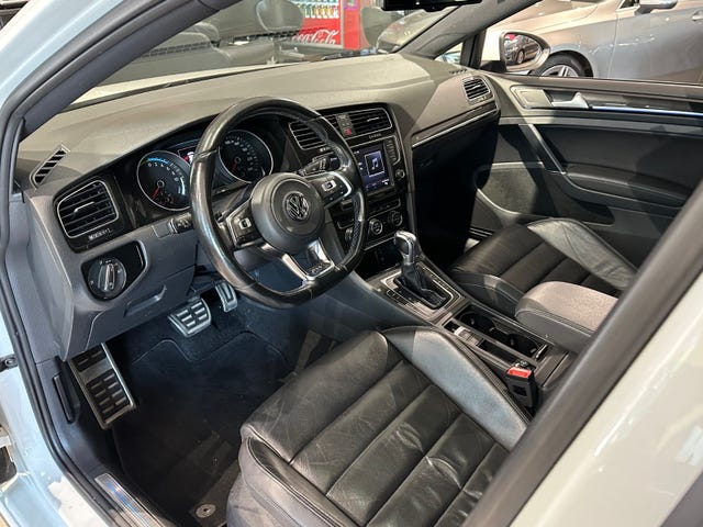 2015 VOLKSWAGEN GOLF - 9