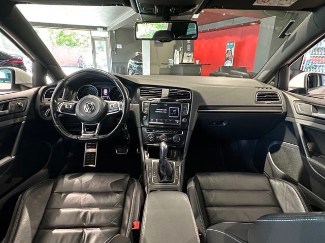 2015 VOLKSWAGEN GOLF - 12