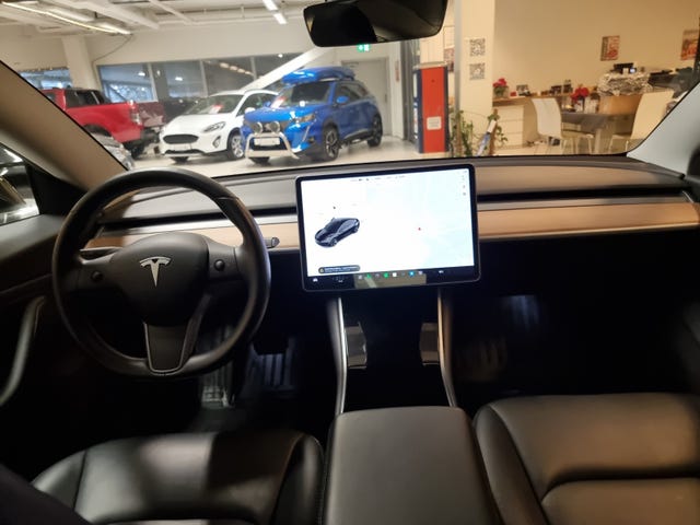 null 2019 TESLA MODEL 3-5
