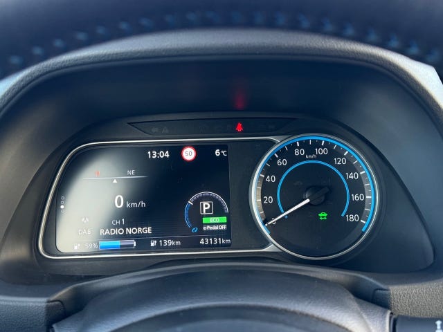 2021 NISSAN LEAF - 14