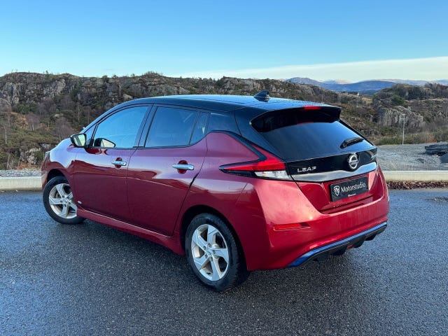 2021 NISSAN LEAF - 7