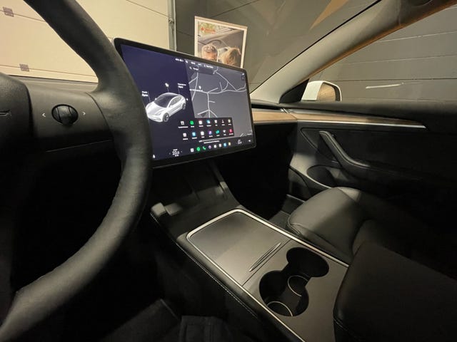 2021 TESLA MODEL 3 - 12