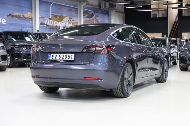 5YJ3E7EB1KF455803 2019 TESLA MODEL 3-5