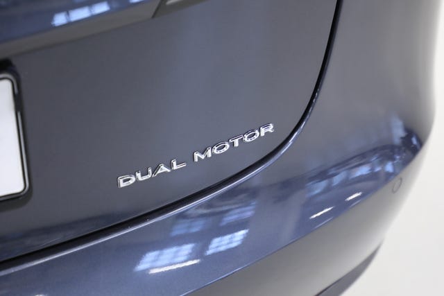 2019 TESLA MODEL 3 - 9