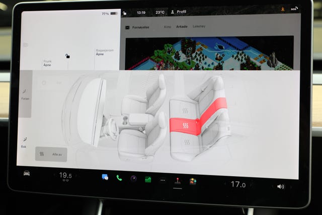 2019 TESLA MODEL 3 - 23