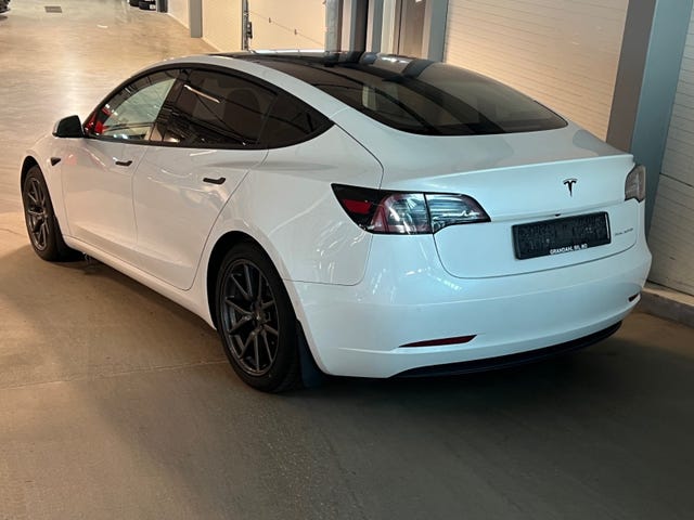 5YJ3E7EB5LF569983 2019 TESLA MODEL 3-3