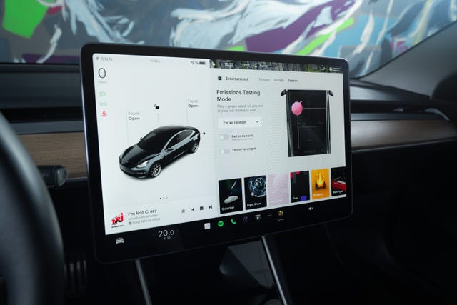 2019 TESLA MODEL 3 - 19