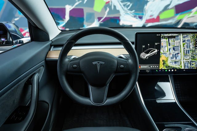 2019 TESLA MODEL 3 - 22