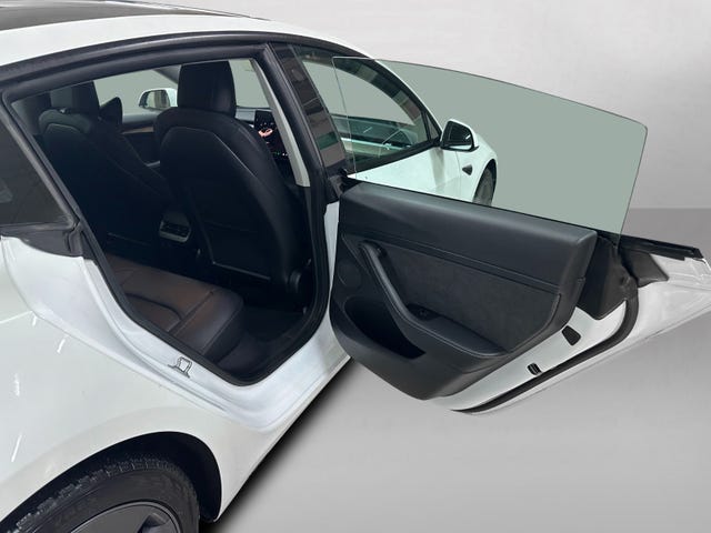2021 TESLA MODEL 3 - 22