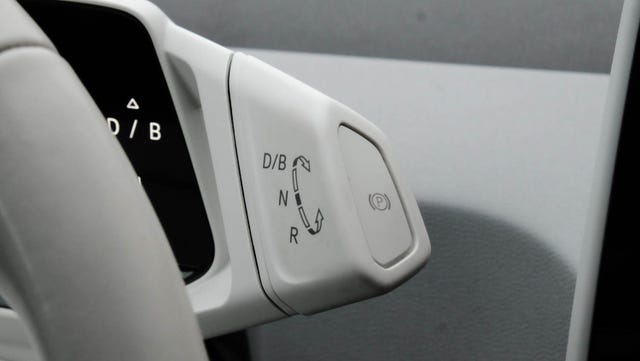 2021 VOLKSWAGEN ID.3 - 33
