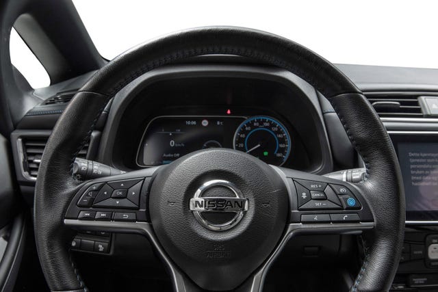 2021 NISSAN LEAF - 15