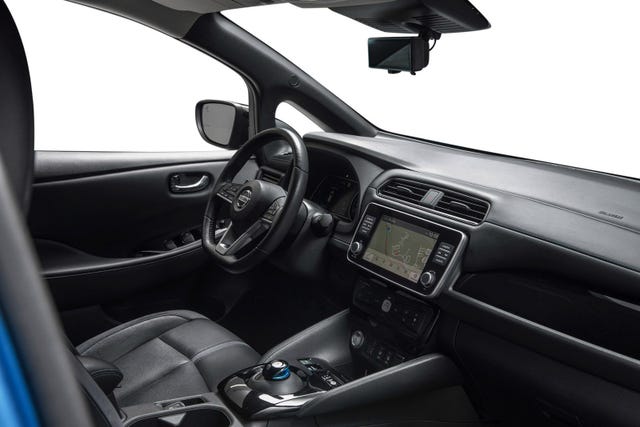 2021 NISSAN LEAF - 23
