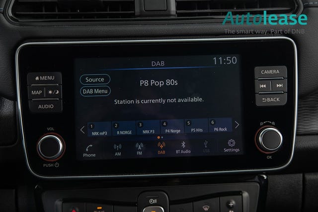 2020 NISSAN LEAF - 10