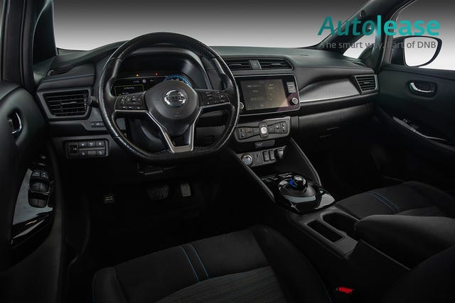 2020 NISSAN LEAF - 15