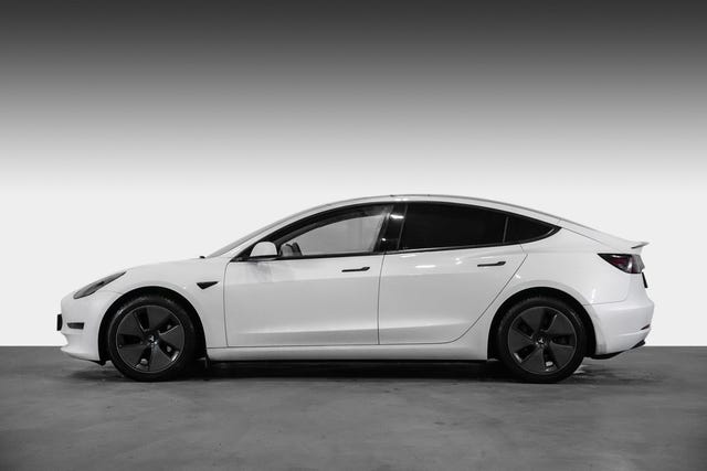 LRW3E7EK7MC343648 2021 TESLA MODEL 3-2